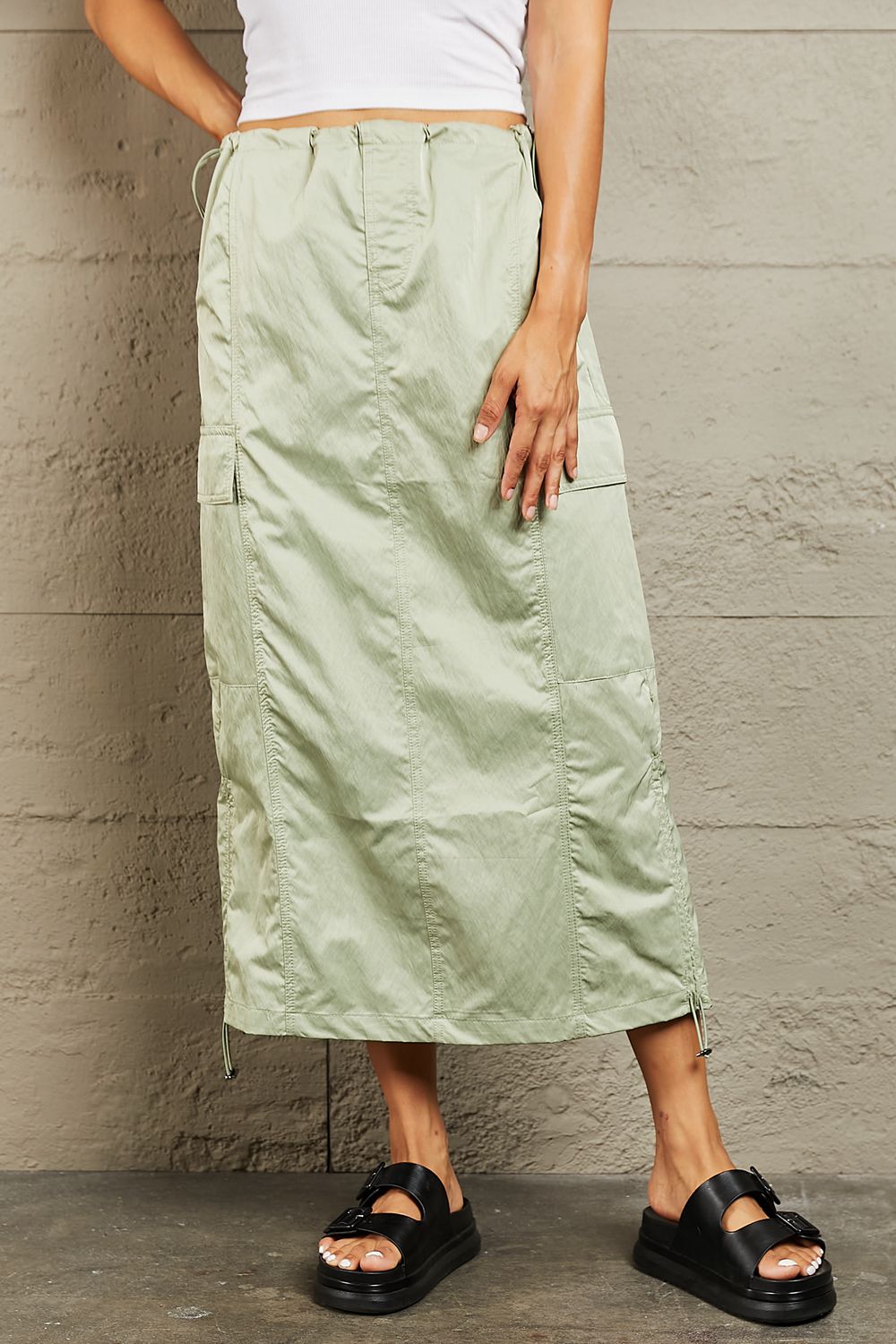 L Green High Waisted Cargo Midi Skirt