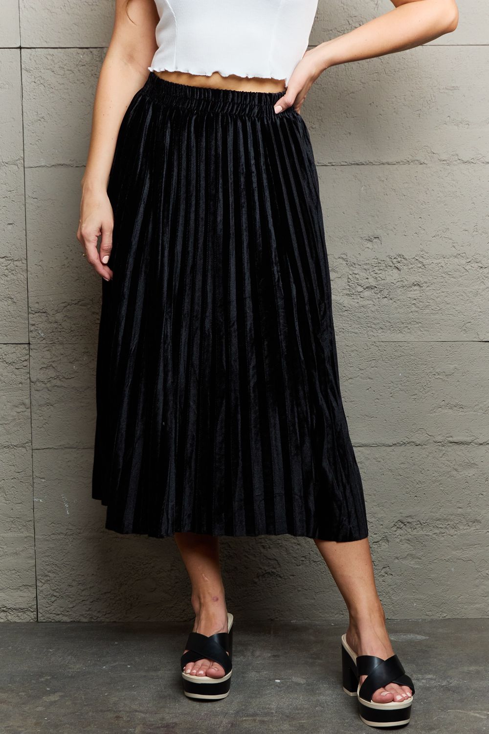 One Size Black Accordion Pleated Flowy Midi Skirt